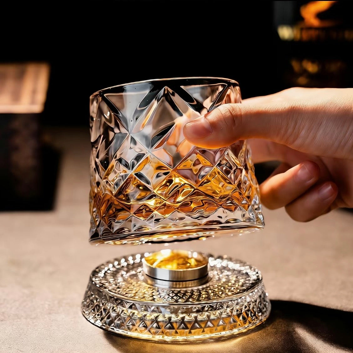 Korven Luxury 360° Spinning Crystal Glass