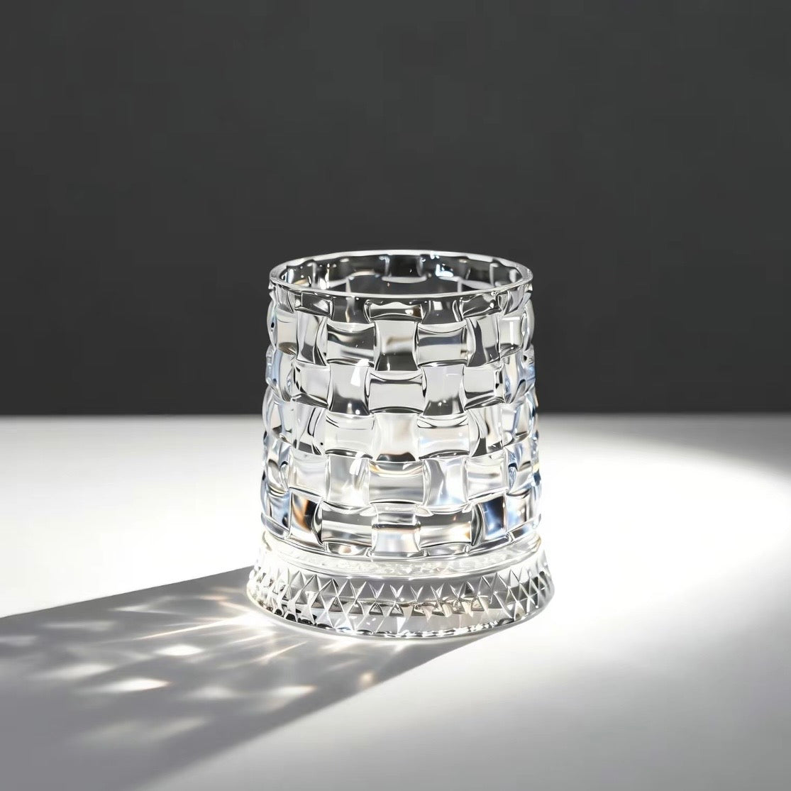 Korven Luxury 360° Spinning Crystal Glass